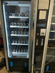 Predajný automat , najnovší model Vendo Sanden SM6 - 3