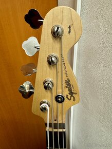 Basgitara Fender - 3