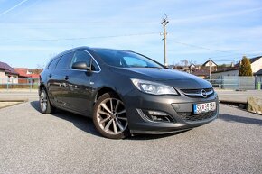 Opel Astra Sport Tourer LPG+Benzín, manuál - 3