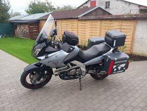 Suzuki DL650 V-Strom - 3