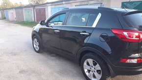 Kia Sportage 1.7 CRDI 85kw r.v 2011 - 3