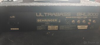 Basgitarové kombo Behringer BXL 3000 ultrabass - 3