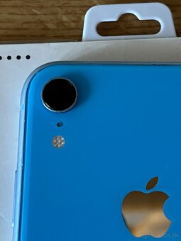 Apple iPhone XR Blue 64GB - 3