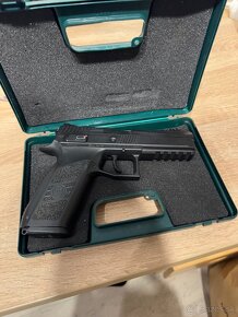 Airsoft CZ P-09 - 3