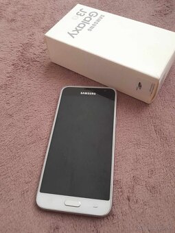 Samsung Galaxy J3 - 3