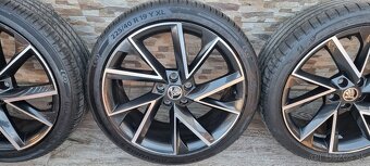 Predam original Skoda Vega 5x112 R19 225/40r19 letné - 3