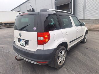 SKODA YETI 1,6TDI ROK 2012 KLÍMA ŤAŽNÉ - 3