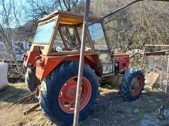 Traktor Zetor 6945 - 3