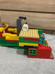 Autoservis fabrika auto-umyvaren LEGO DUPLO - 3