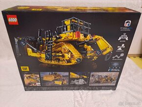 Lego Technic 42131 Buldozér Cat D11 - 3