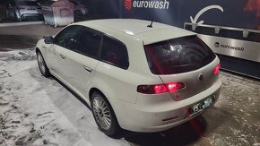 Alfa romeo 159 sportwagon - 3