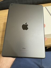 iPad 9th Generácia 2021 64GB - 3