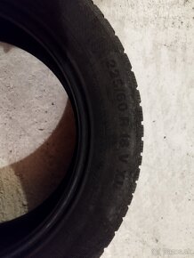 Predám 2ks zimné  pneumatiky 225/60 r18 - 3