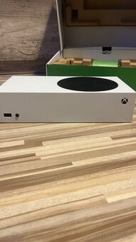 Xbox Series S - 3