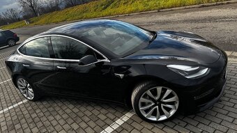 Tesla Model 3 Long Range - 3