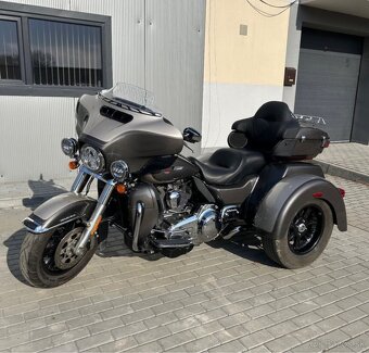 Harley Davidson Tri Glide - 3