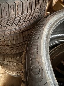 215/40 R18 - 3