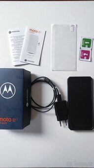 Motorola E7 power - 3