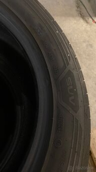 GOOD YEAR 255/50 R19 - 3