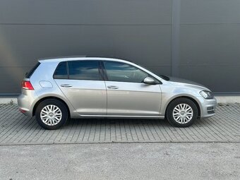 VW Golf 7 2014, 1. majiteľ, TDI 77kW, 189 tisíc, xenón, pano - 3