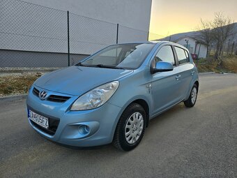 Hyundai I20 2010,1.4benzin,160xxxkm Automat,kúpené na SK - 3