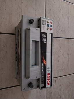 Predam autobateriu Bosch 100Ah 830A - 3