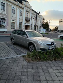 Vectra Station Wagon 1.9.110kw 2009r - 3