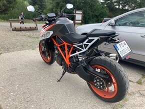 KTM 1290 Superduke r - 3