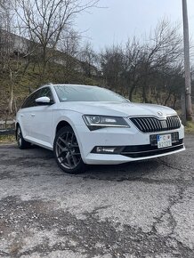 Skoda Superb 2.0 TSI 206kw 4x4 DSG Style Plus - 3