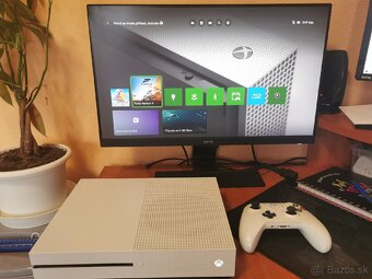 Xbox One S 1TB +Plus hry - 3