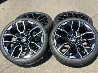 BMW X7 - 22" M Alu disky Double-spoke 913 Bicolor - 3