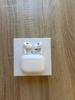 AirPods pro 2 - 3