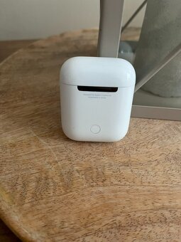 Apple AirPods 2. generácie - 3