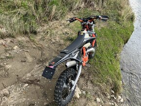 KTM EXC 300 TPI SIX DAYS 2020 - 3