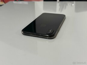 iPhone X Space Grey prasknutá zadná časť vhodný na ND - 3