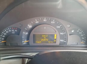 Mercedes C w203 display - 3