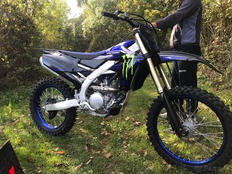 Yamaha yzf 250 2023 Monster edition - 3