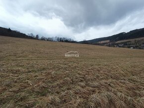 Na predaj stavebný pozemok 824 m2, Jasenica pri Považskej By - 3