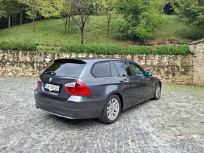 BMW 320D Touring A/T - 3