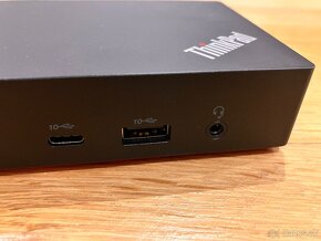 Dockovacia stanica ThinkPad Universal USB-C Dock + Monitory - 3