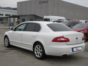 Škoda Superb 2.0 TDI CR 4x4 140k Elegance DSG - 3