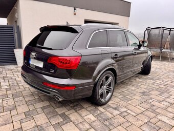 Audi Q7 3.0 TDI 245k S-Line AT/8 - 3