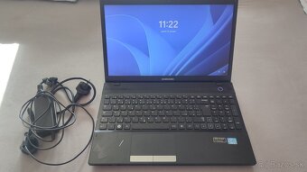 Notebook Samsung NP300V5A - 3