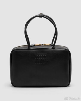 Kabelka Miu Miu Black Leather Beau Top-Handle Bag - 3