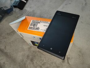 Nokia Lumia 900 RM808 - 3