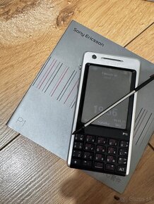 Sony Ericsson P1i - 3