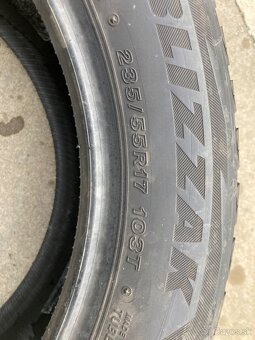 Bridgestone zimná 235/55R17 - 1 kus - 3