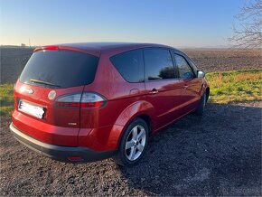 Predáme Ford S-max - 3