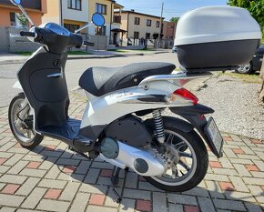 Piaggio Liberty 125 rok 2015 2900km - 3