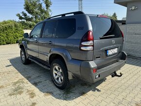 Toyota Land Cruiser 120 - 3